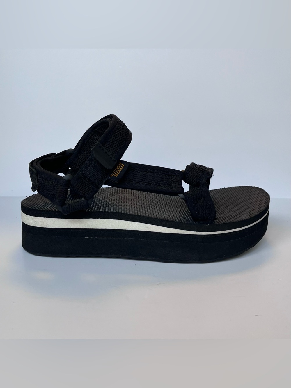 Teva Flatform Universal Mesh Print Black White Stripe Sandals Women’s Size 7